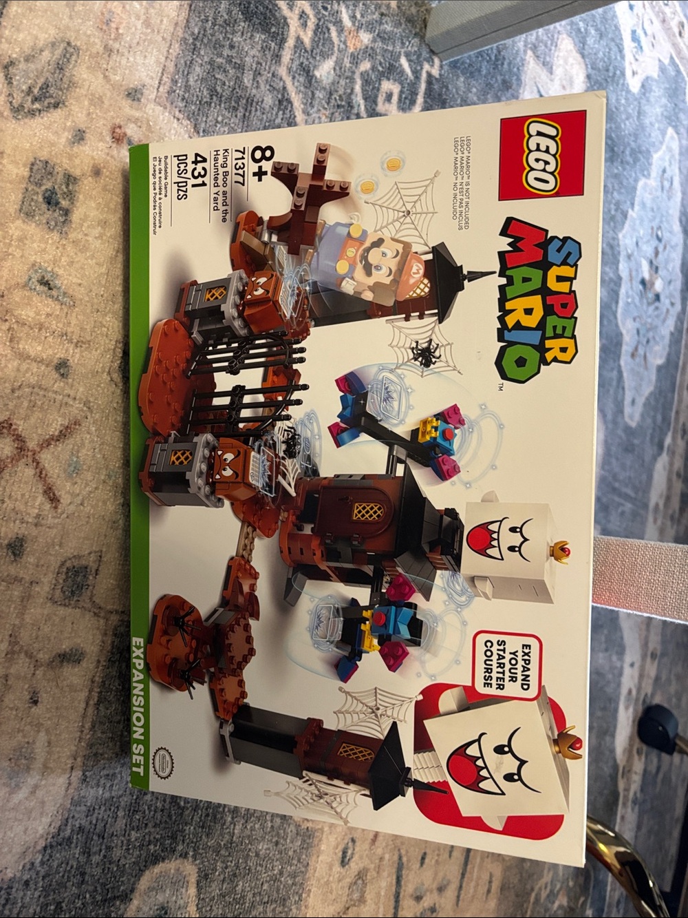 NWT. Retired!Lego Super Mario Expansion Set - king boo and the haunted yard